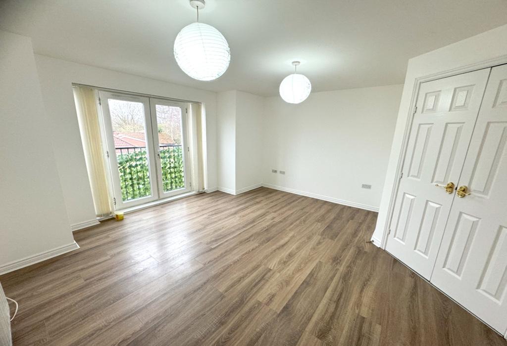 2 Actonville Avenue, Manchester M22 2 bed apartment £895 pcm (£207 pw)