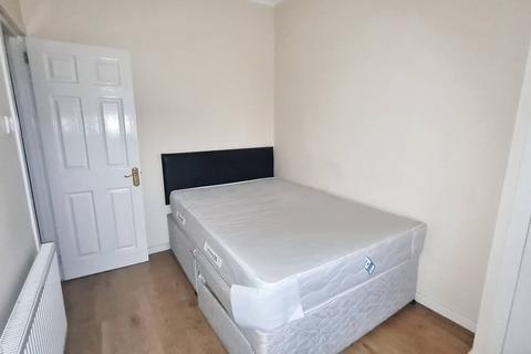 2 bedroom flat to rent, Bedford Road, Aberdeen AB24