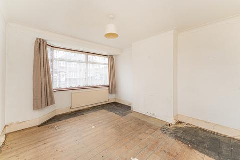 31 Sandringham Drive, Welling, DA16 3QU