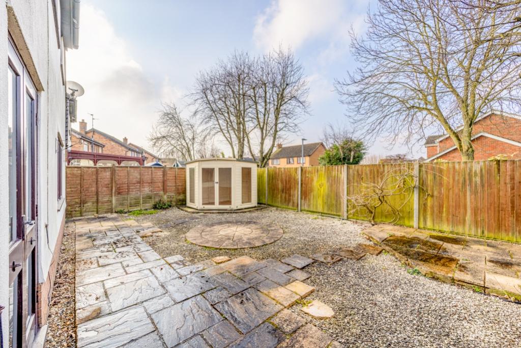 21 Rembrandt Way (Spalding)-9