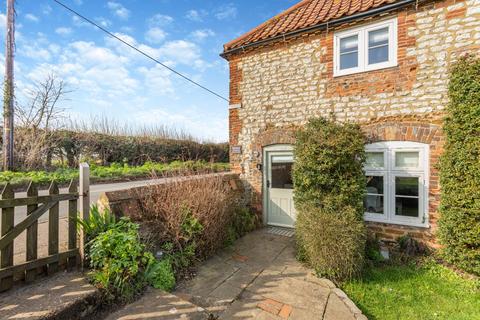 2 bedroom end of terrace house for sale, Ringstead, Norfolk