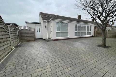 3 bedroom semi-detached house for sale, Lizard Lane, South Shields