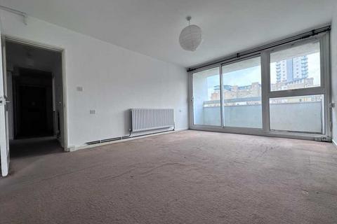 1 bedroom apartment for sale, Topmast Point, The Quarterdeck, London
