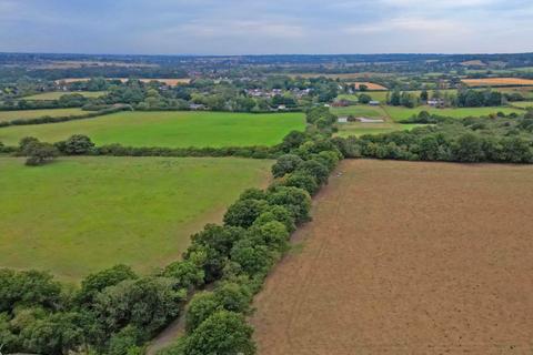 5 bedroom detached house for sale, Maple Lane, Wickford