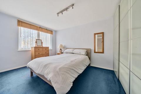 3 bedroom flat for sale, Farnham House,  Marylebone NW1,  NW1