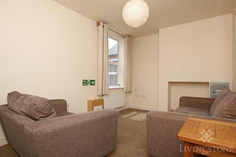 2 bedroom ground floor flat to rent, Tennyson Street, First Floor Flat, Leicester LE2