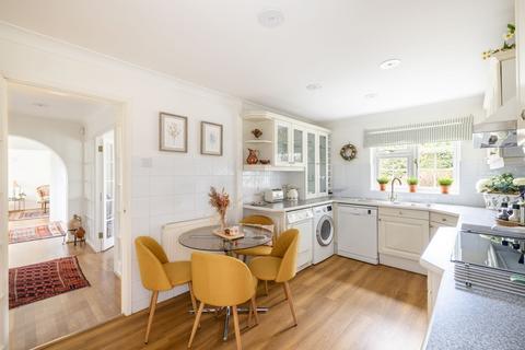 20 Kersey Drive, South Croydon, CR2 8SX
