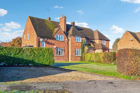 2 bedroom maisonette for sale, Leachcroft, Chalfont St. Peter, Gerrards Cross, SL9