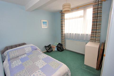 19 Hampton Close, Stevenage, SG2 8SP