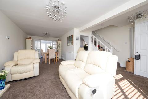 46 Ringway Road, Park Street, St Albans, AL2 2RD