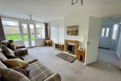 2 bedroom bungalow for sale - Harewood Avenue, Bridlington, East Riding of Yorkshire, YO16