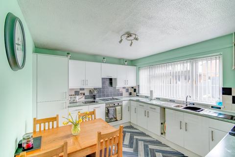 2 bedroom terraced house for sale, Sedgley Close, Abbeydale, Redditch, Worcestershire, B98