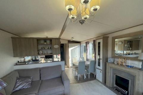 2 bedroom static caravan for sale, 8 Hill of Oaks, Lake Road LA23