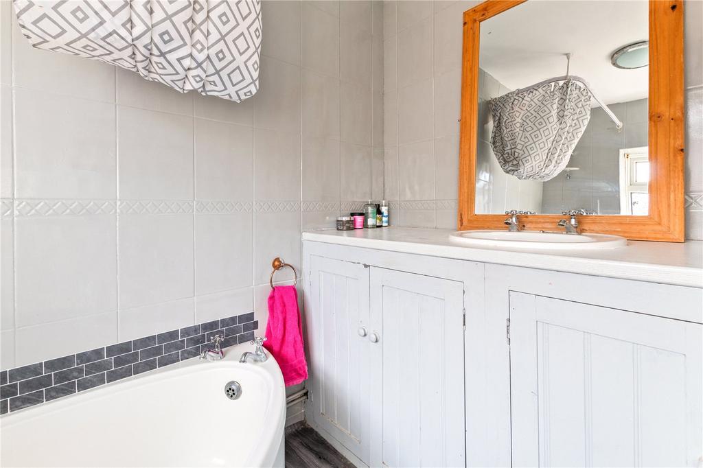 Bathroom (2)