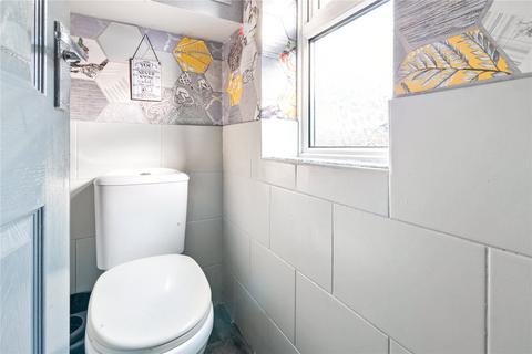 13 Manor Drive, Waltham, Grimsby, DN37 0NX
