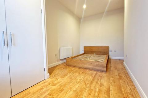 2 bedroom flat to rent, Holloway road, Holloway