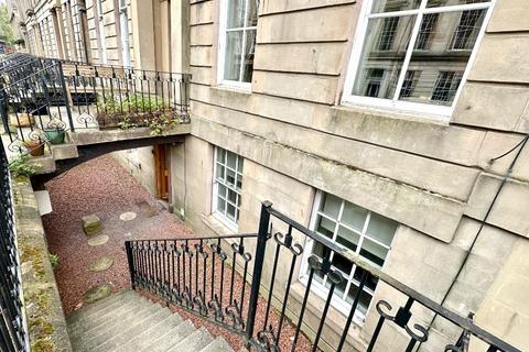 5 bedroom flat to rent, West Princes Street, Woodlands, Glasgow, G4