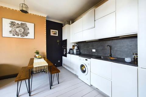 2 bedroom flat for sale, Buckingham Place, Brighton, BN1 3PQ