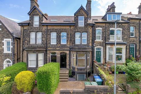 1 bedroom flat for sale, Tivoli Place, Ilkley, West Yorkshire, LS29