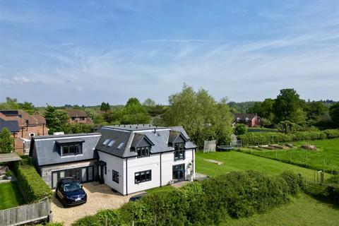 5 bedroom detached house for sale, Maurys Lane, West Wellow, Romsey, Hampshire, SO51