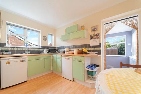 3 bedroom bungalow for sale - First Avenue, Weeley, Clacton-on-Sea, Essex, CO16