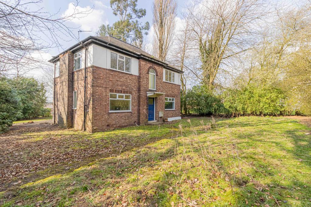 Delph Lane, Winwick WA2 4 bed farm house for sale £375,000