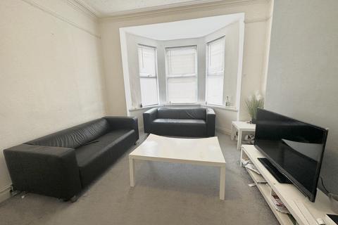 5 bedroom house share to rent - 47 Wilton Street
