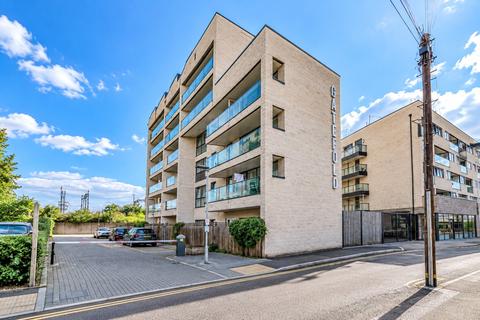 2 bedroom apartment for sale, Blyth Road, Hayes, Greater London, UB3