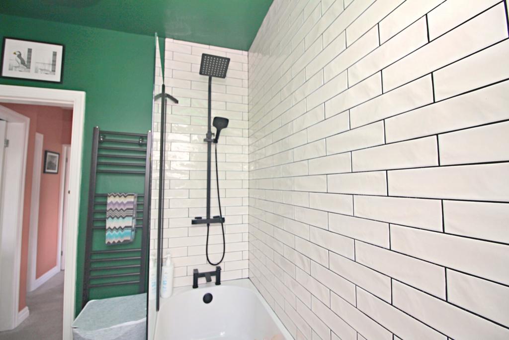 Shower Detail