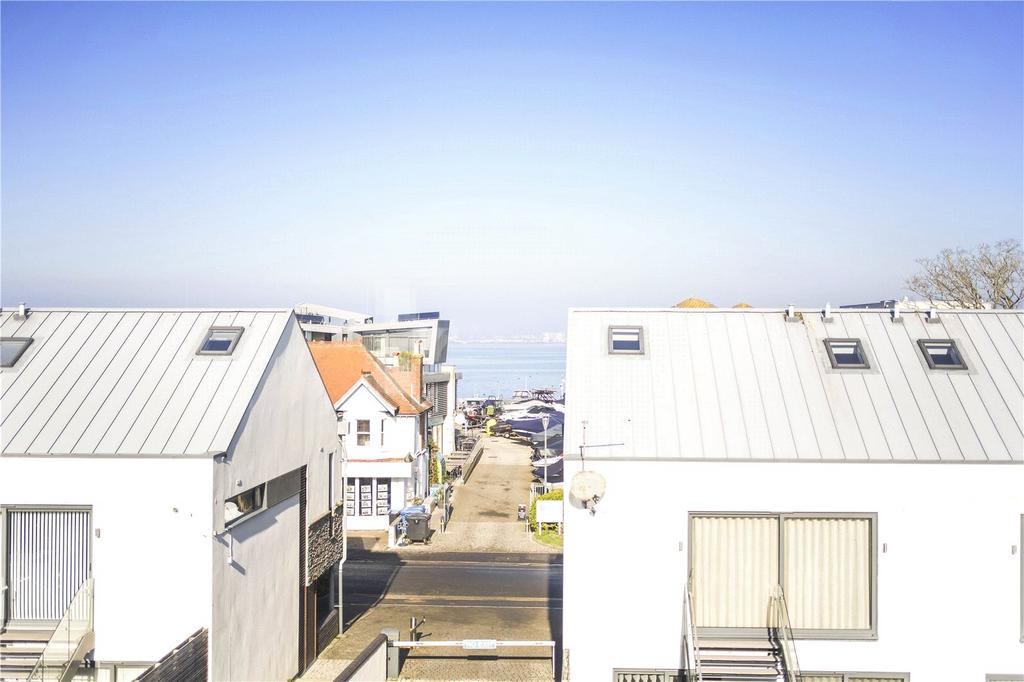 Panorama Road, Sandbanks, Poole, Dorset, BH13 5 bed semidetached house