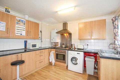 19 Castlepark Drive, Fairlie, Largs, KA29 0DD