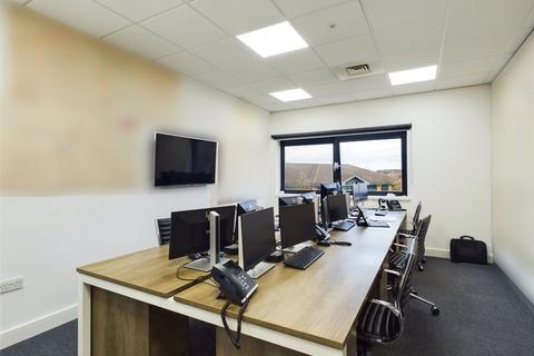 Office to rent, Kings Court, Kettering Venture Park, Kettering, Northants, NN15