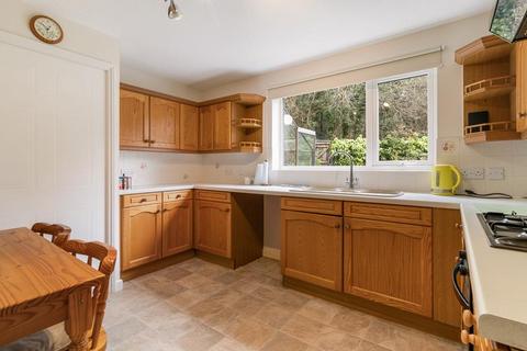 16 Challenger Close, Ledbury, HR8 2PW