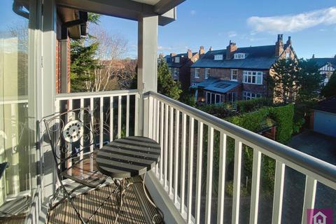 3 bedroom house to rent, Knightsbridge Mews, Manchester, M20