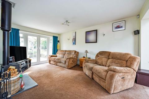 4 bedroom detached bungalow for sale - A very spacious bungalow in Bereweeke