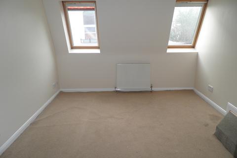 Flat 13, 19 Broadwater Road, Worthing, BN14 8AD