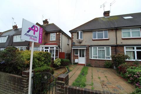 83 Congreve Road, Worthing, BN14 8EN