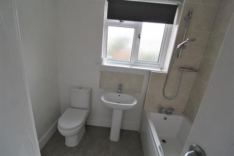 83 Congreve Road, Worthing, BN14 8EN