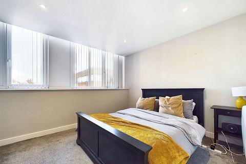 2 bedroom flat for sale, Derby Road, St. Marks House, PO2
