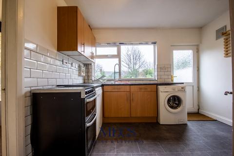 3 bedroom semi-detached house to rent - Woodhouse Road, Quinton, Birmingham, West Midlands, B32 2DH
