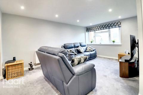 28 Lullarook Close, Biggin Hill, Westerham, TN16 3XG
