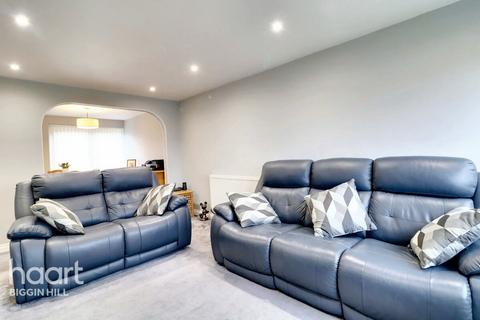 28 Lullarook Close, Biggin Hill, Westerham, TN16 3XG
