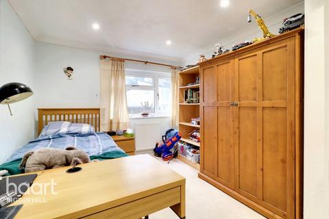 28 Lullarook Close, Biggin Hill, Westerham, TN16 3XG