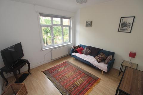 1 bedroom flat for sale, Coombe Road, Brighton, East Sussex. BN2 4EA