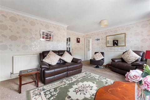 2 bedroom detached bungalow for sale, Yeoman Avenue, Bestwood Village, Nottingham, Nottinghamshire, NG6 8XB