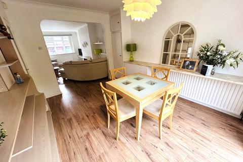 25 Schofield Street, Oldham, OL8 1QJ