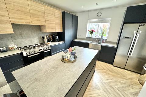 12 Monastery Close, Lawley Village, Telford, TF4 2GP