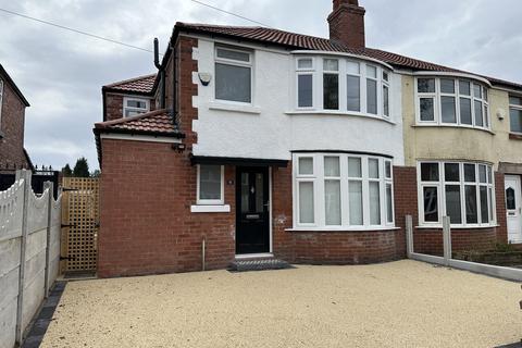 4 bedroom semi-detached house to rent - Alan Road, Manchester M20
