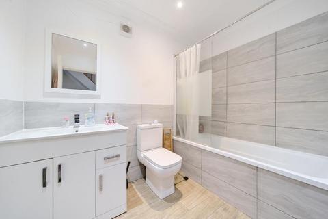 3 bedroom end of terrace house for sale, High Wycombe,  Buckinghamshire,  HP13