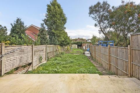 3 bedroom end of terrace house for sale, High Wycombe,  Buckinghamshire,  HP13
